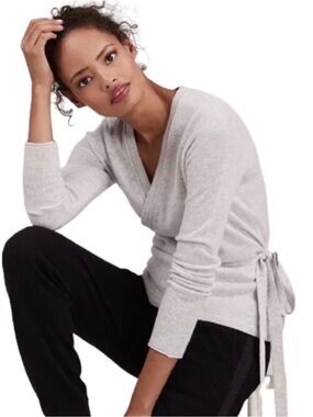 The White Company lounge Wool Cashmere Ballerina Wrap Top sweater